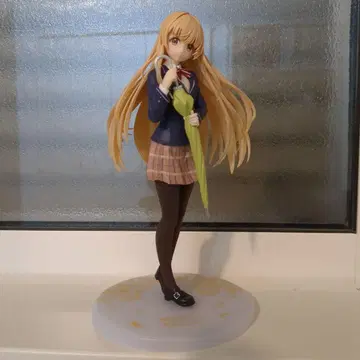 시이나 마히루 옆집 천사님에게 어느샌가 망가뜨려졌던 건 피규어