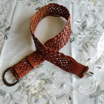 브라운 가죽 웨빙 벨트