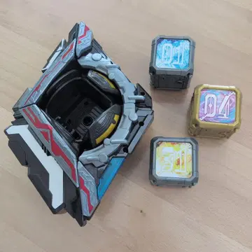 울트라맨 아크 아크라이저 큐브 3개 세트