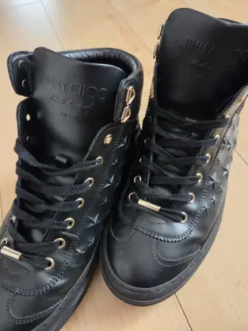 새상품급 지미추 하이컷 스니커즈 401/2 스터드 아가일 소가죽