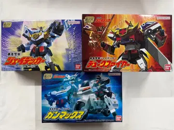 슈퍼 미니프라 제이데커, 듀크 파이어, 건 맥스