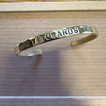 GAIJIN MADE 놋쇠 뱅글