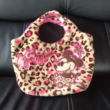 디즈니랜드 표범 무늬 가방 갸루