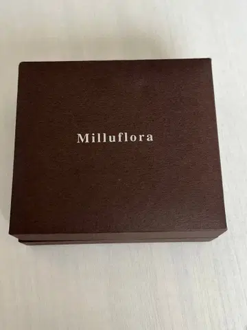 Milluflora 목걸이와 귀걸이 세트 익명 배송 미사용 새상품