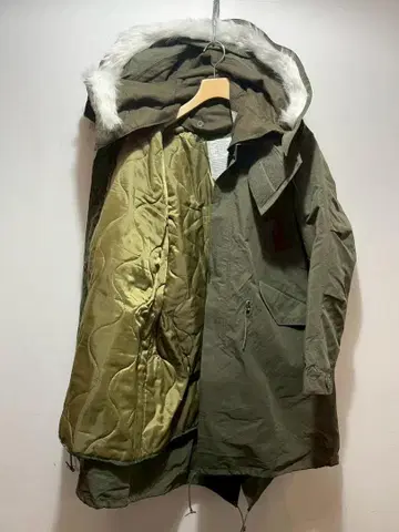 새상품 M-65 필드 파카 라이너 포함 올리브 미군 복각