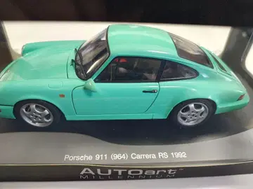 AUTOart 포르쉐 911 (964) 카레라 RS
