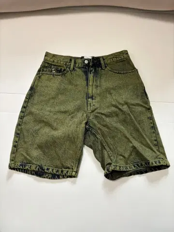 XLARGE 올리브 그린 데님 숏팬츠