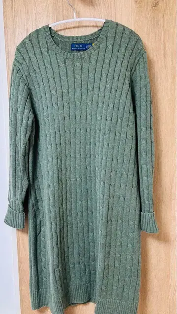 랄프 로렌 올리브 그린 케이블 니트 원피스