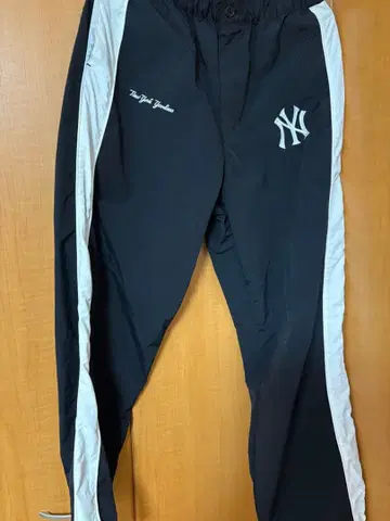 New York Yankees 트랙 팬츠 블랙