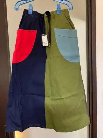 고 슬로우 카라반 겨드랑이 포켓 스커트 크레이지 미사용 새상품