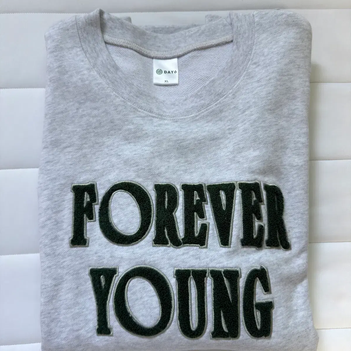 day 6 Forever Young Japan MD Hooded Zip-up L size #데이식스