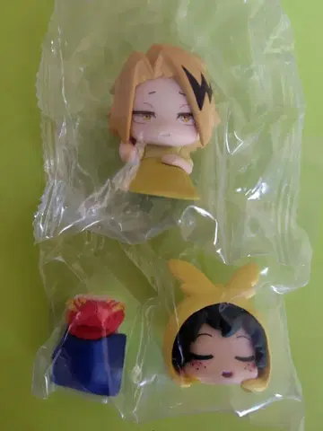 오넴탄 나의 히어로 아카데미아 Vol.4 2종 세트