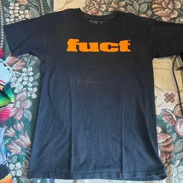 Fuct 팩트 로고티 S