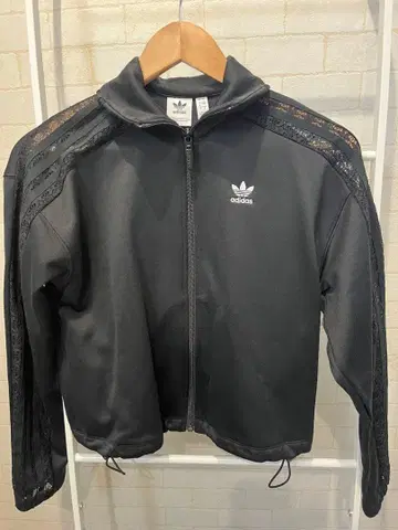 adidas 블랙 집업 자켓 S