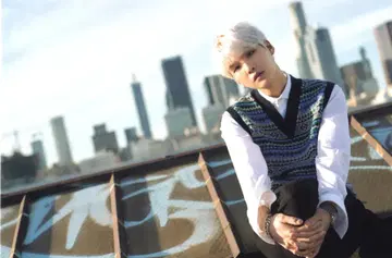 BTS D'/ICON BEHIND SUGA POSTCARD