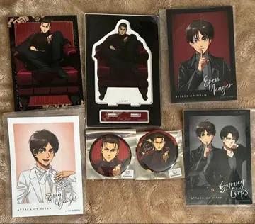 진격의 거인 엘렌 Dignified 아크릴 스탠드 캔뱃지 브로마이드