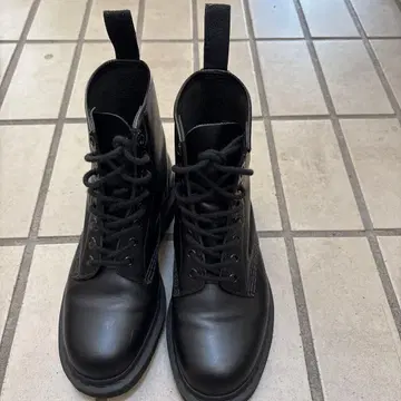 Dr. Martens 1460 MONO AW006 CL04T
