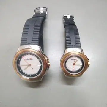 ellesse 손목시계 2개 (정크제품)