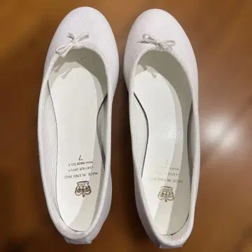 크라운 CROWN 미사용 새상품 발레 슈즈 플랫슈즈 7 화이트