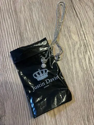 저스틴 데이비스 실버 목걸이
