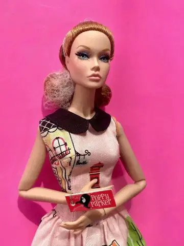 Poppy Parker 원피스 포함