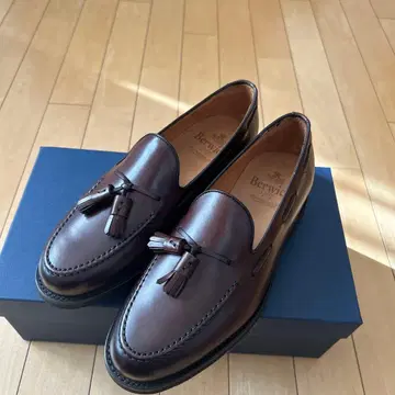 Berwick 태슬 로퍼 브라운