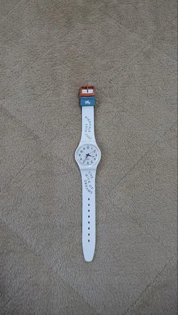 Swatch WHITE DREAM 손목시계