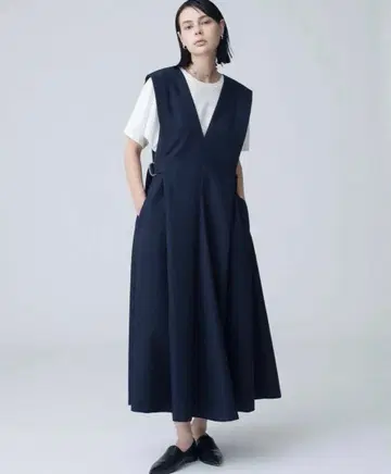 새상품급 ebure 하이 카운트 갸바 사이드 벨트 원피스 한정판