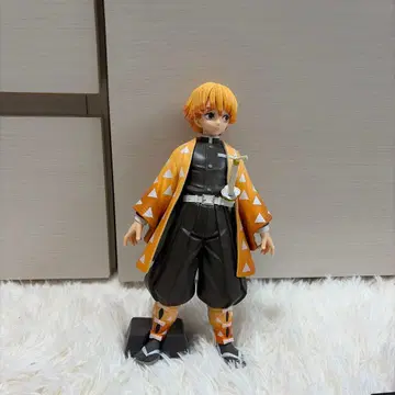 귀멸의 칼날 젠이츠 피규어