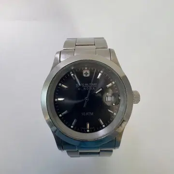 스위스밀리터리 하노와 블랙 다이얼 남성용 손목시계 QZ 35mm