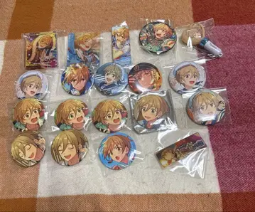 앙스타 마시로 토모야 캔뱃지 묶음 판매