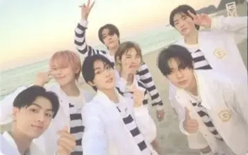 ENHYPEN DIMENSION:DILEMMA 집합 트레이딩 카드 그린