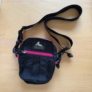 [ 구형 택 ] GREGORY 퀵 포켓 S 블랙 x 핑크
