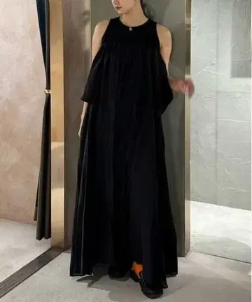 3WAY SHOULDER VOLUME ROMPERS AMERI