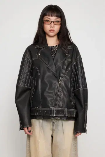 LAGUA GEM BELTED OVER VINTAGE 자켓