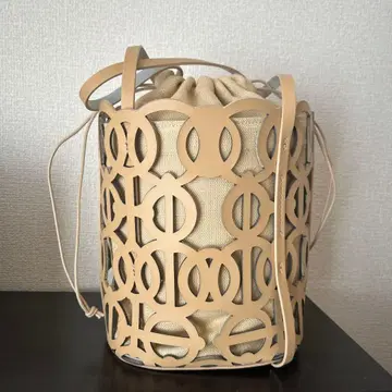 아니타비랄디 베이지 버킷 백