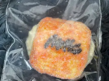 kikisquishy 밀크 롤빵 가루 포함