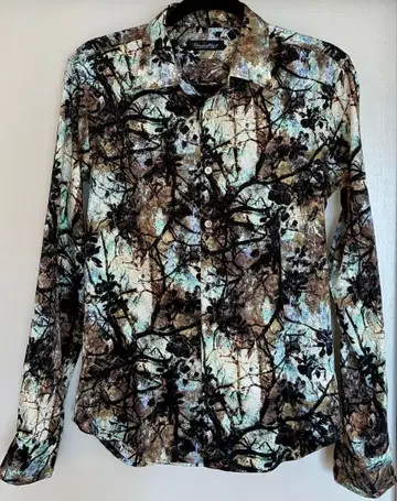 토네이도 마트 TORNADO MART 긴팔 셔츠