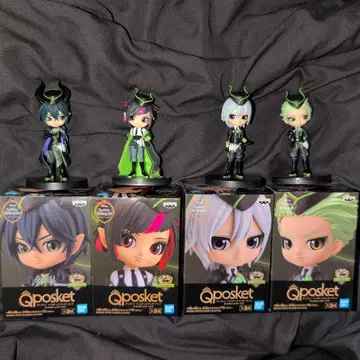 트위스테 디아소무니아 Qposket 마레우스 리리아 실버 세벡