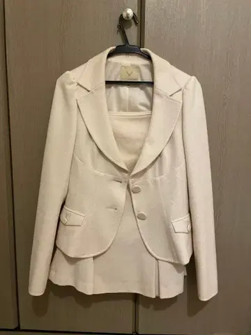 바닐라 컨퓨전 네이비 정장 세트 베이지 사이즈 40