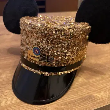 캘리포니아 디즈니랜드 70주년 한정판 네이비 컨덕터 햇