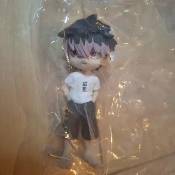 팔버스 괴수 8호 나루미 겐 시크릿 피규어