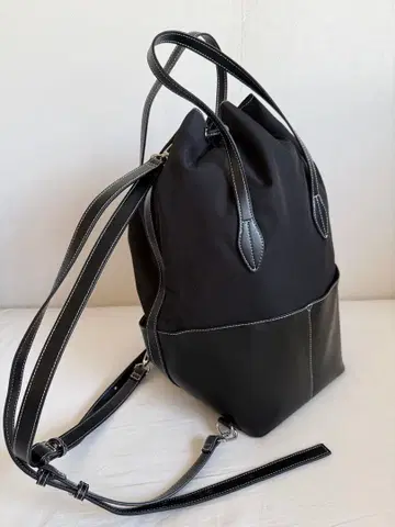 드로우 스트링 버킷백 블랙 아만 구매