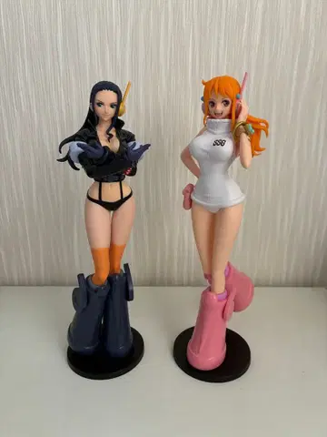 나미 로빈 피규어 2체 세트