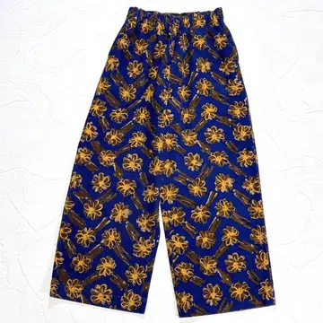 새상품급 45R 플라워 올 패턴 몰 서지 스트레치 와이드 팬츠 일본제