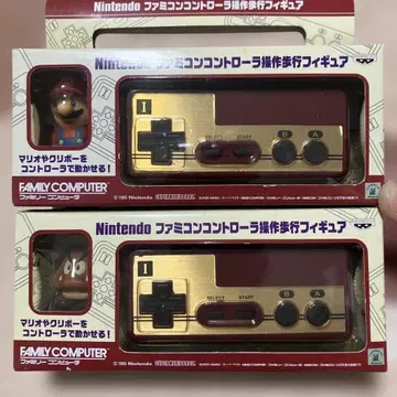 패미컴 컨트롤러 골드 마리오 피규어 포함