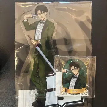 진격의 거인 리바이 에우레카 복권 S상 빅 아크릴 스탠드 아크릴 배지