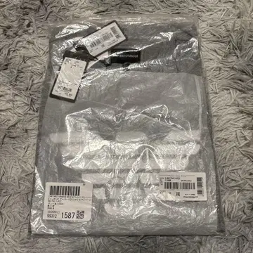 엠포리오 아르마니 이글 로고 T셔츠 미사용 새상품