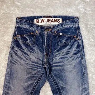 B.W.JEANS 블루웨이 데님 인디고 세미 부츠컷 일본제