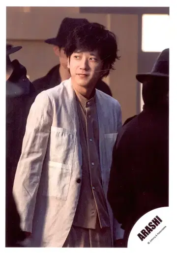 아라시 Find The Answer 니노미야 카즈나리 공식 사진 *1장